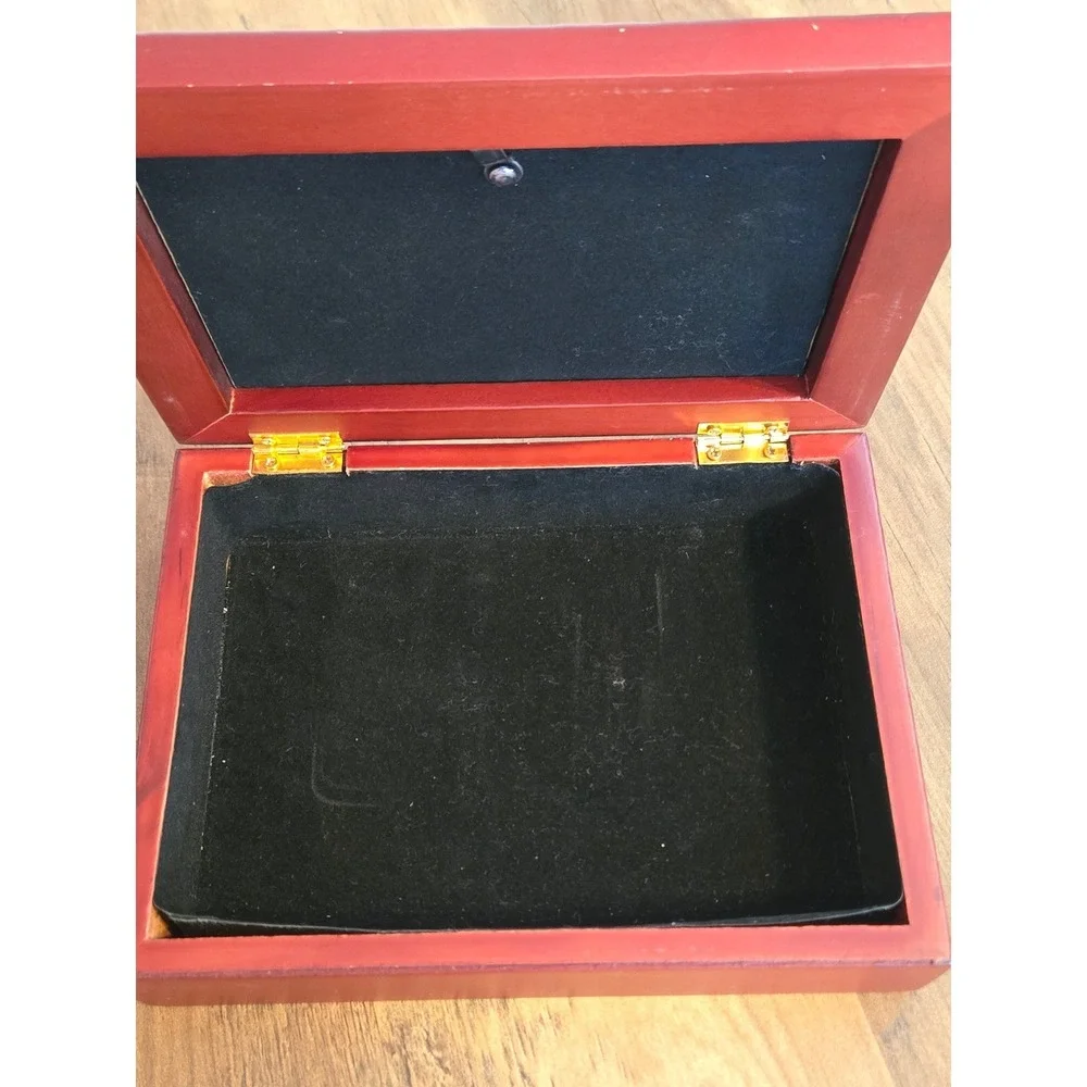 Walt Disney World Mickey Mouse Photo Wood Trinket‎ Jewelry Keepsake Box
